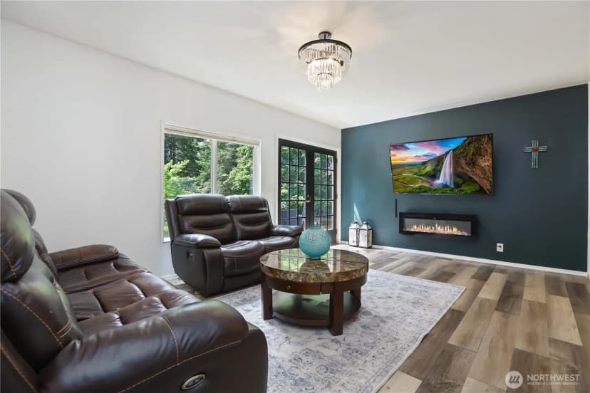 Property photo for 2811 Andreason Road, Langley photo 9