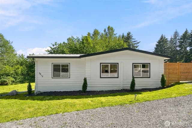 Property photo for 3412 147th Avenue Ne, Lake Stevens