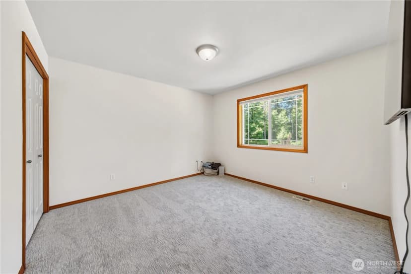 Property photo for 4111 161st Avenue Ne, Snohomish photo 30