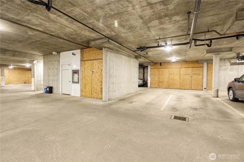 Property photo for 3435 California Avenue Sw #103, Seattle photo 31