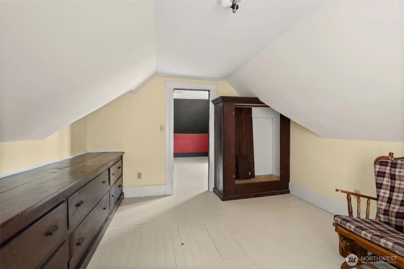 Property photo for 212 Alder Street, South Bend photo 18