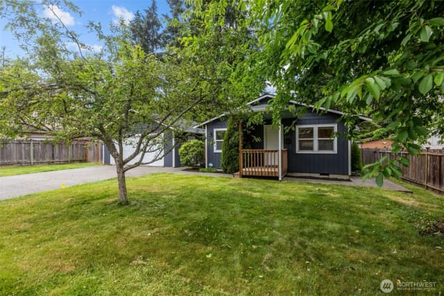 Property photo for 2015 104th Street Sw, Everett