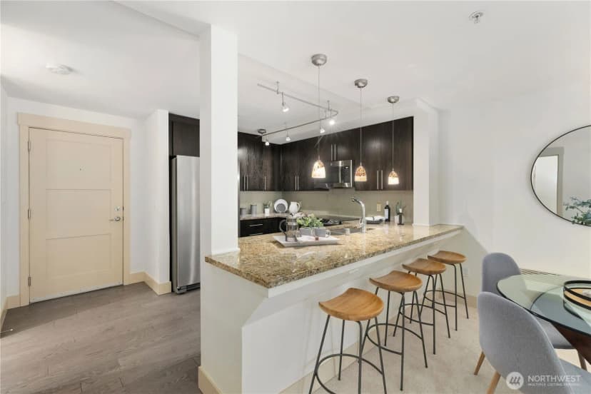 Property photo for 511 100th Avenue Ne #109, Bellevue photo 10