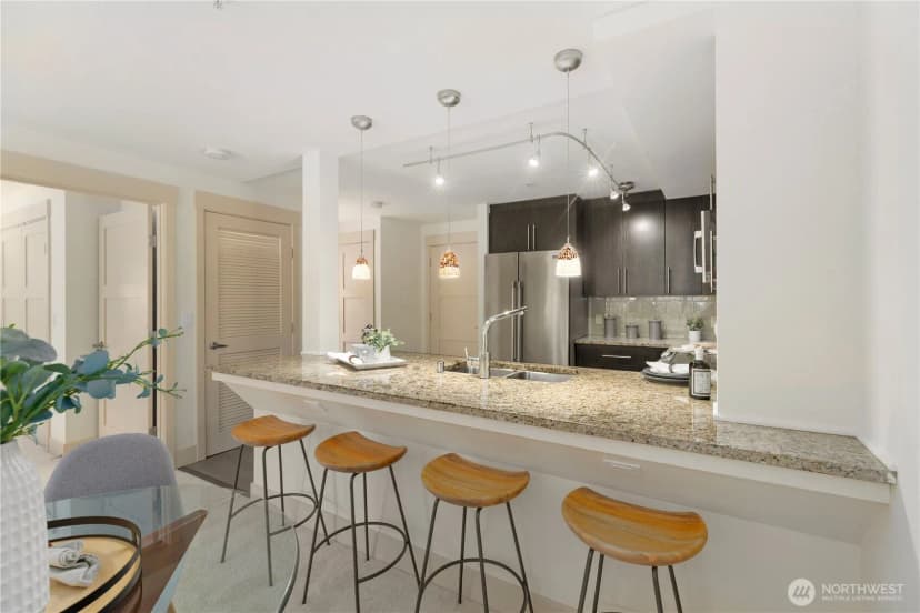 Property photo for 511 100th Avenue Ne #109, Bellevue photo 13