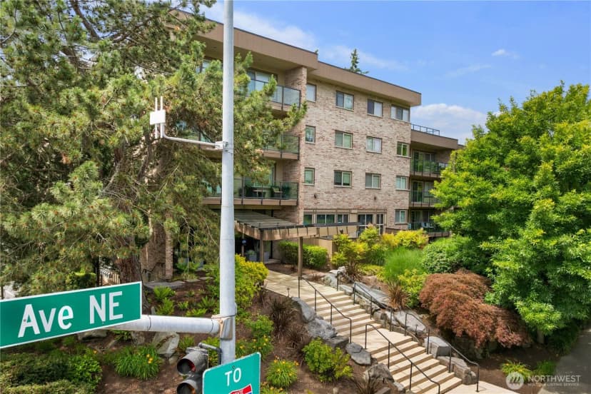 Property photo for 511 100th Avenue Ne #109, Bellevue photo 35