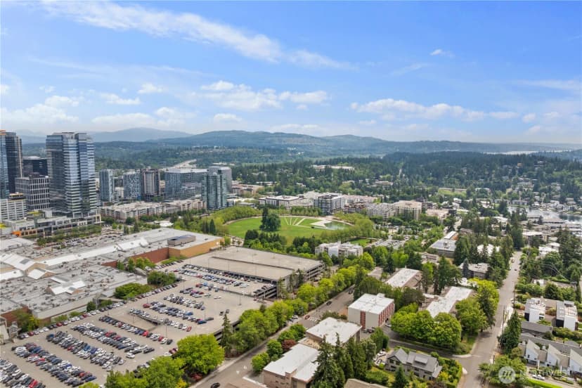 Property photo for 511 100th Avenue Ne #109, Bellevue photo 39