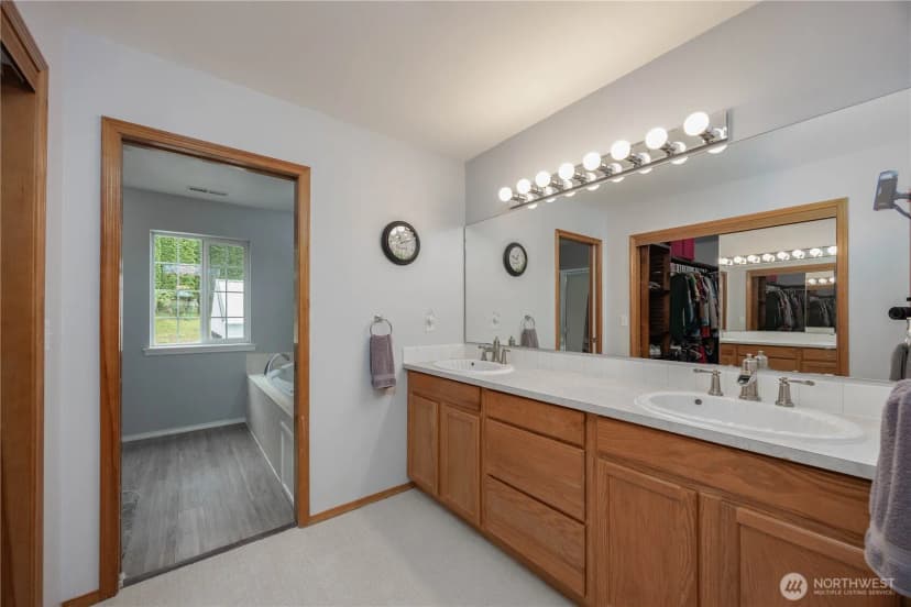 Property photo for 24810 W Humphrey Street, Yacolt photo 21