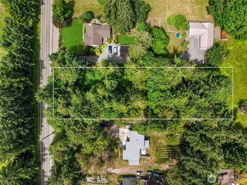 Property photo for 113 Xx North Madison Avenue Ne, Bainbridge Island photo 5