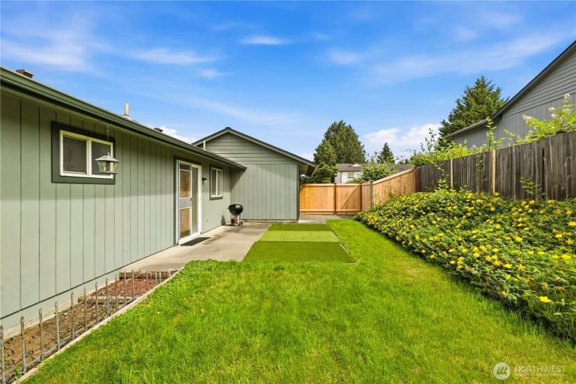 Property photo for 6524 64th Place Ne, Marysville photo 19