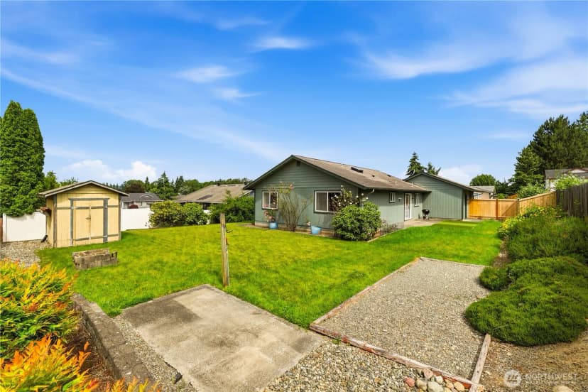 Property photo for 6524 64th Place Ne, Marysville photo 18