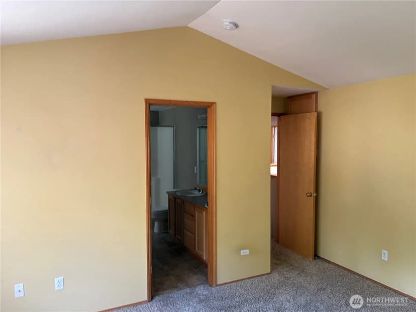 Property photo for 31590 115th Avenue Se, Auburn photo 25