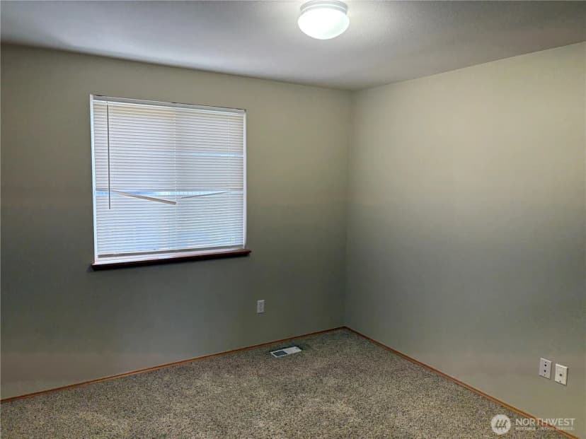 Property photo for 31590 115th Avenue Se, Auburn photo 28