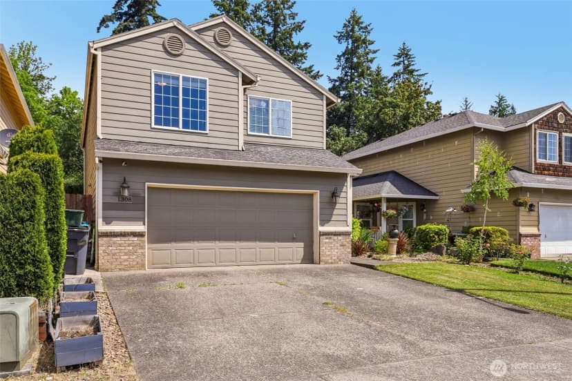 Property photo for 1308 Ne 168th Street, Ridgefield
