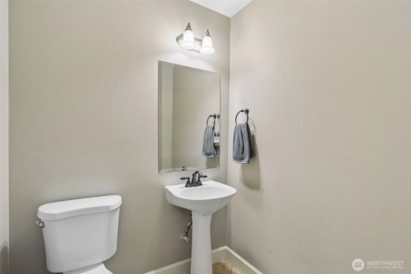 Property photo for 1308 Ne 168th Street, Ridgefield photo 14