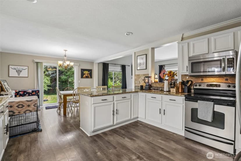 Property photo for 1308 Ne 168th Street, Ridgefield photo 10