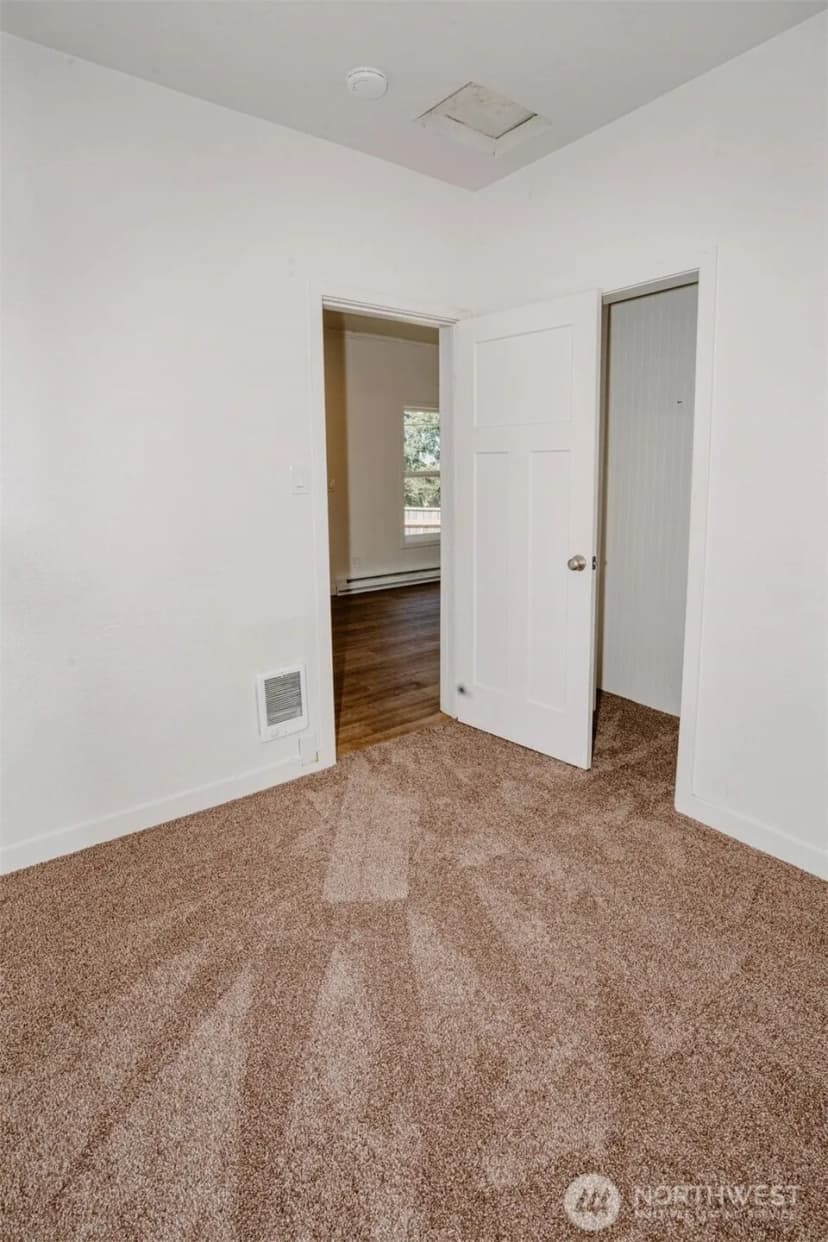 Property photo for 3714 22nd Street, Everett photo 16