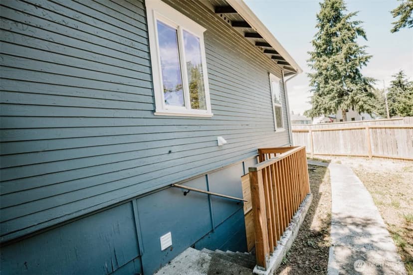Property photo for 3714 22nd Street, Everett photo 17