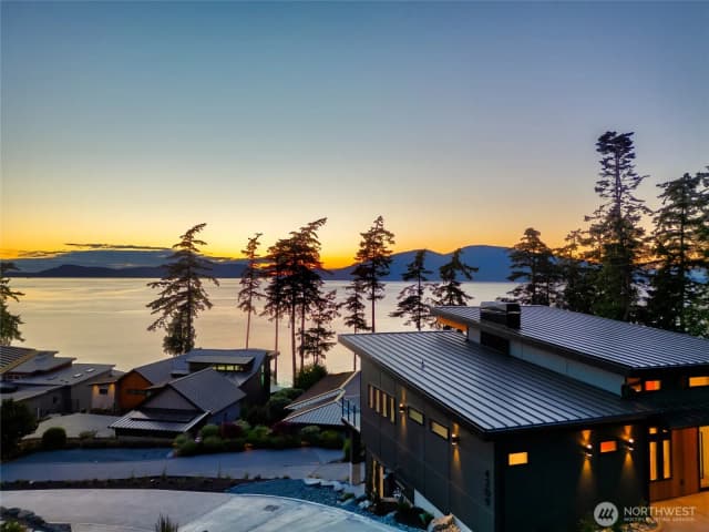 Property photo for 4209 Navigator Lane, Anacortes