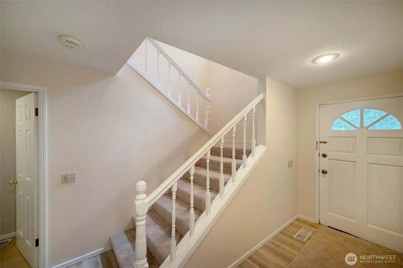 Property photo for 2117 227th Avenue Ne, Sammamish photo 13