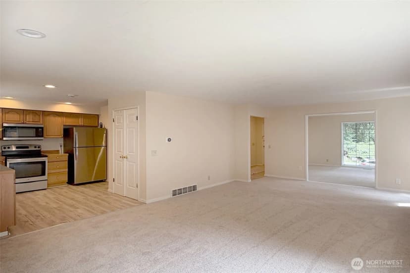 Property photo for 2117 227th Avenue Ne, Sammamish photo 18