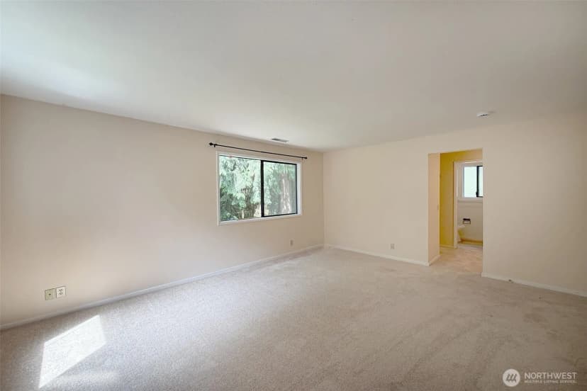 Property photo for 2117 227th Avenue Ne, Sammamish photo 9