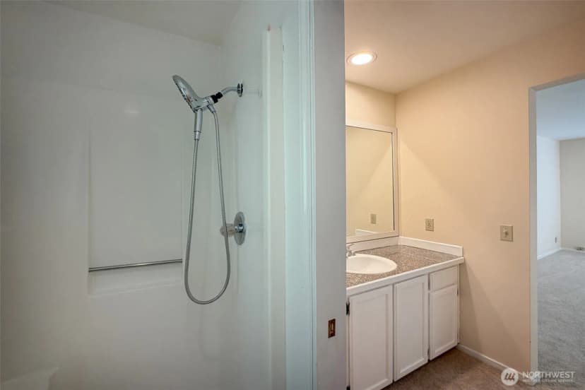 Property photo for 2117 227th Avenue Ne, Sammamish photo 6