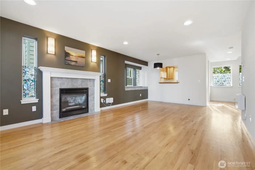 Property photo for 205 27th Avenue S #205, Seattle photo 20