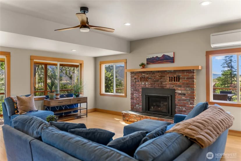 Property photo for 29 Signal Hill Road, Twisp photo 7