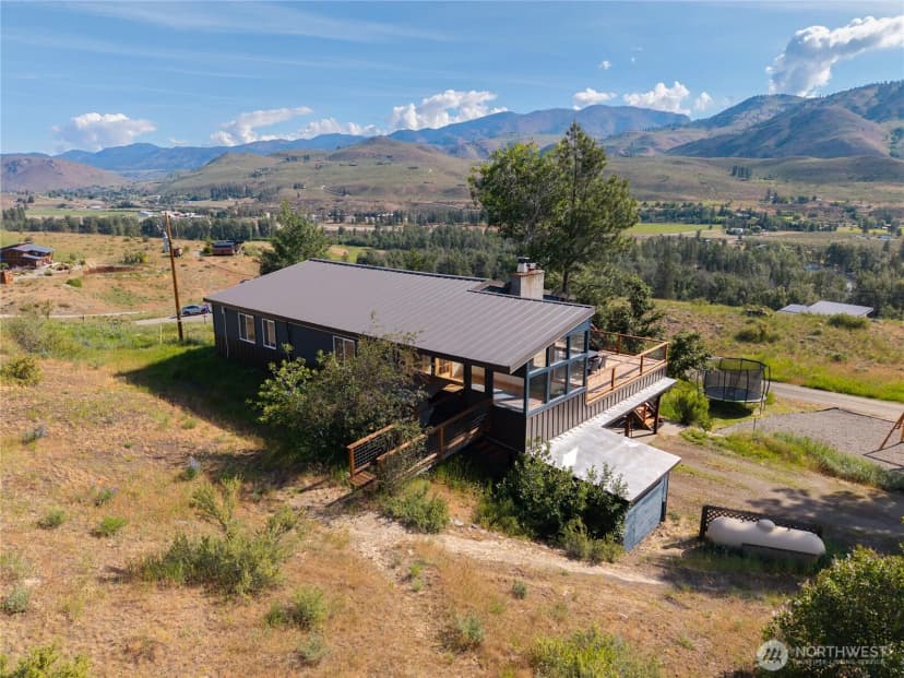 Property photo for 29 Signal Hill Road, Twisp photo 21