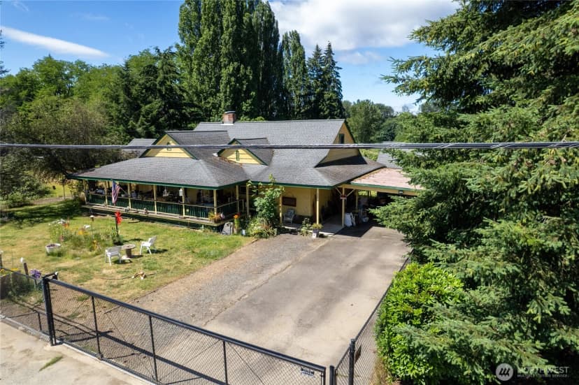Property photo for 423 Franz Anderson Road Se, Olympia photo 16