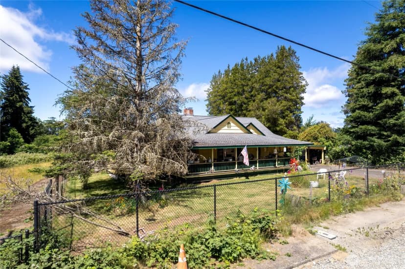 Property photo for 423 Franz Anderson Road Se, Olympia photo 14