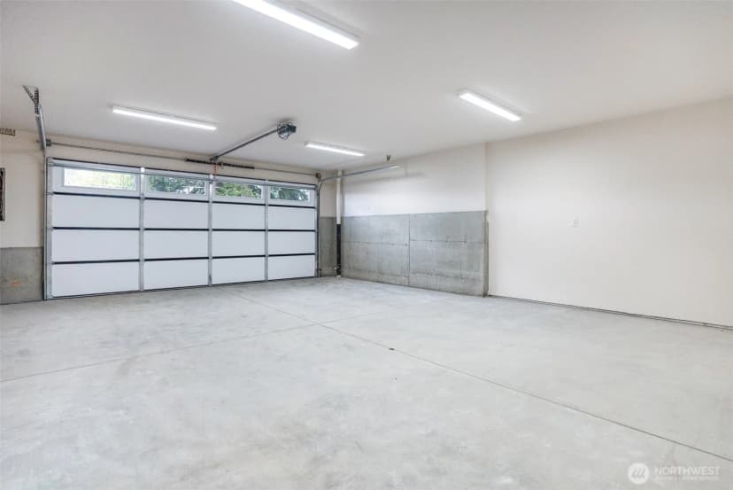 Property photo for 18603 104th Avenue Ne #b, Bothell photo 26