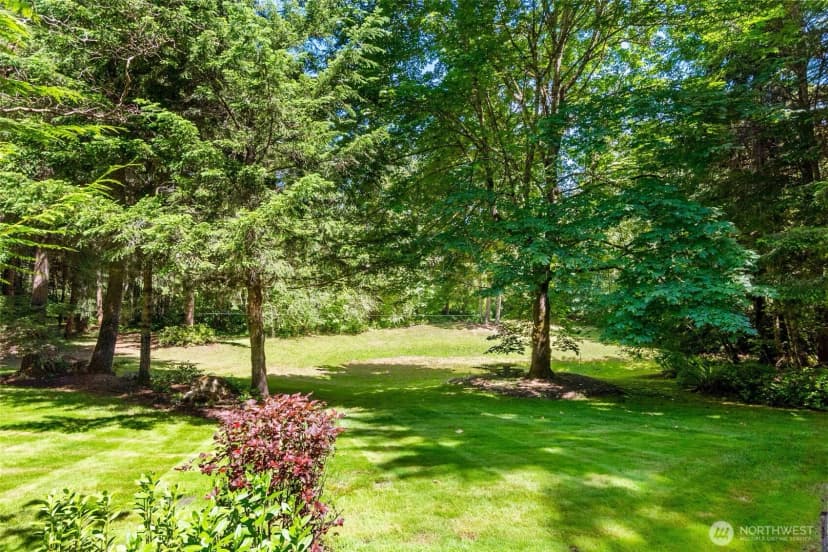 Property photo for 11500 Weisenberger Road Se, Rainier photo 30