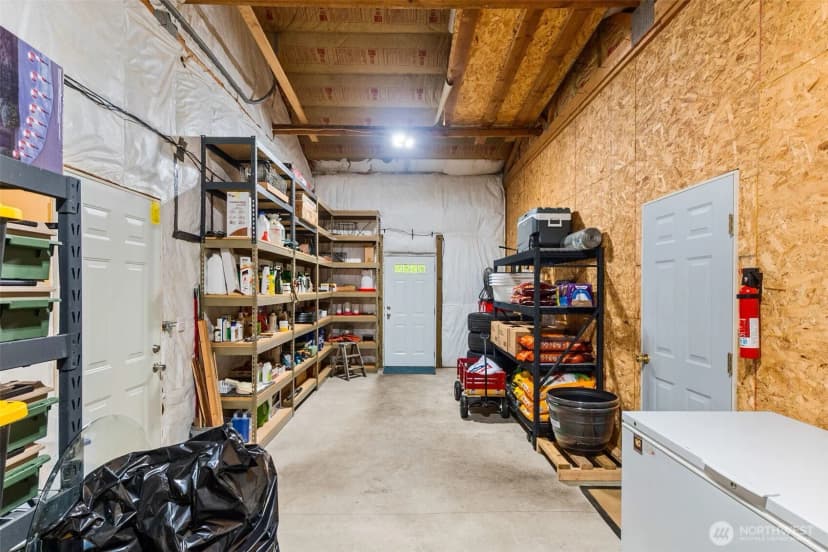 Property photo for 11500 Weisenberger Road Se, Rainier photo 38