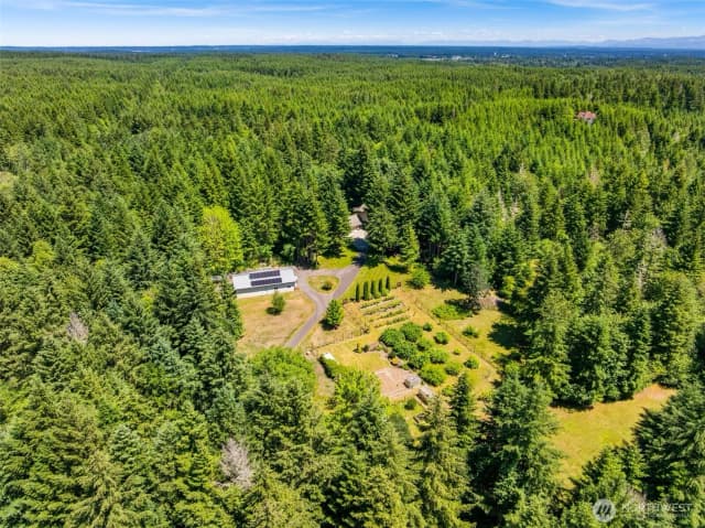 Property photo for 11500 Weisenberger Road Se, Rainier