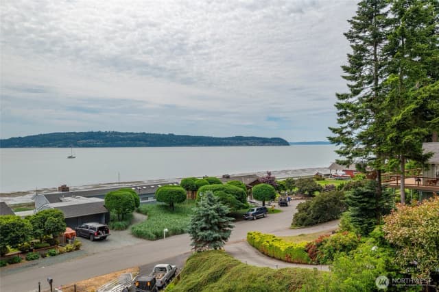 Property photo for 2123 Stoney Beach Lane, Oak Harbor photo 5