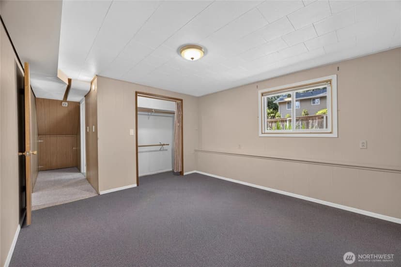 Property photo for 2015 152nd Place Se, Bellevue photo 27