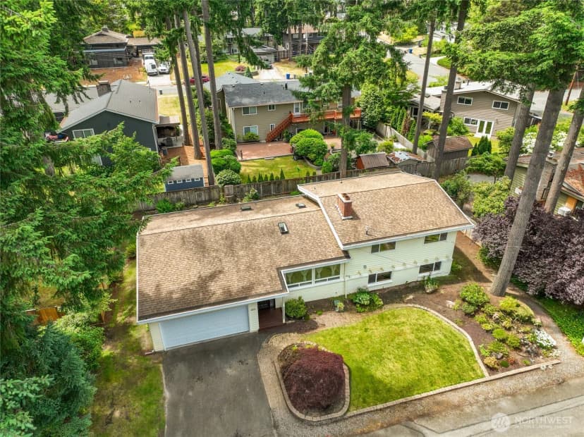 Property photo for 2015 152nd Place Se, Bellevue photo 33
