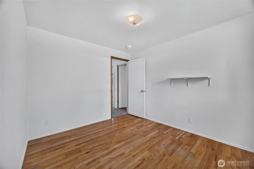 Property photo for 2015 152nd Place Se, Bellevue photo 23