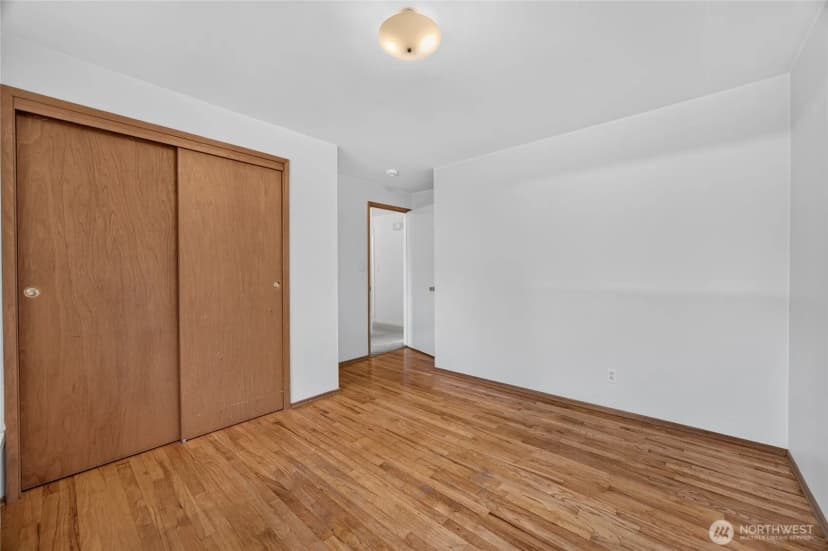 Property photo for 2015 152nd Place Se, Bellevue photo 21
