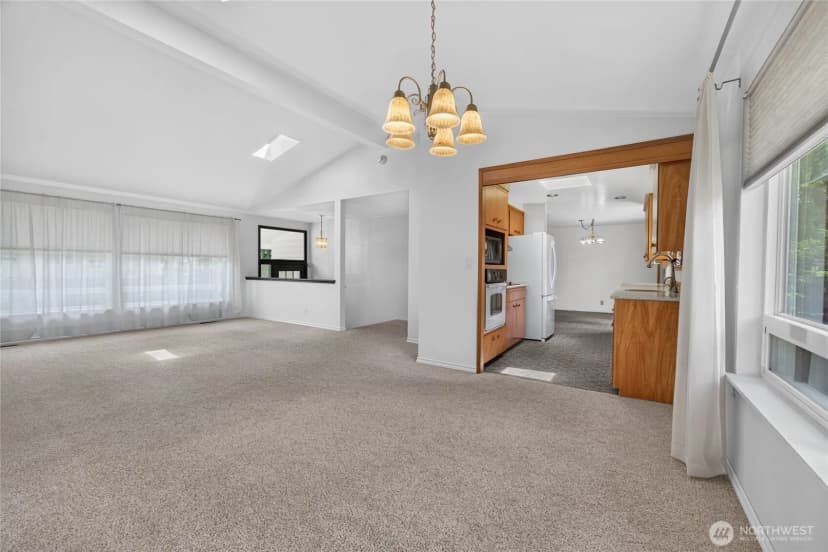 Property photo for 2015 152nd Place Se, Bellevue photo 32