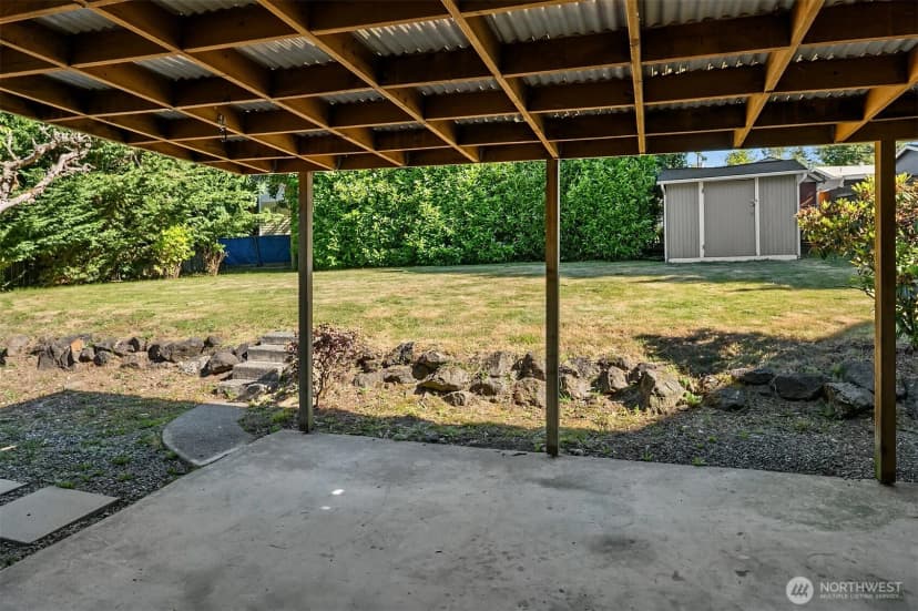 Property photo for 4910 Ne 7th Street, Renton photo 22
