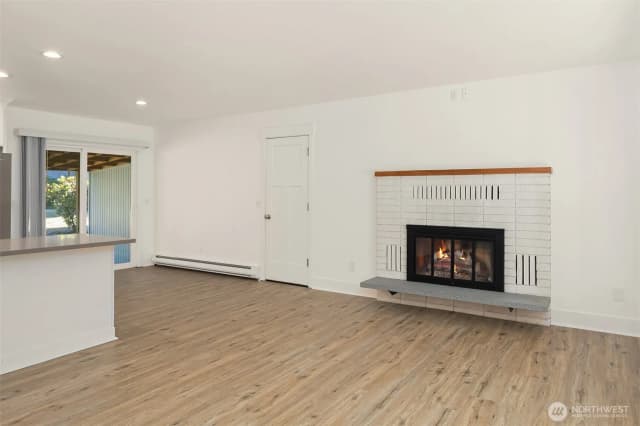 Property photo for 4910 Ne 7th Street, Renton photo 5