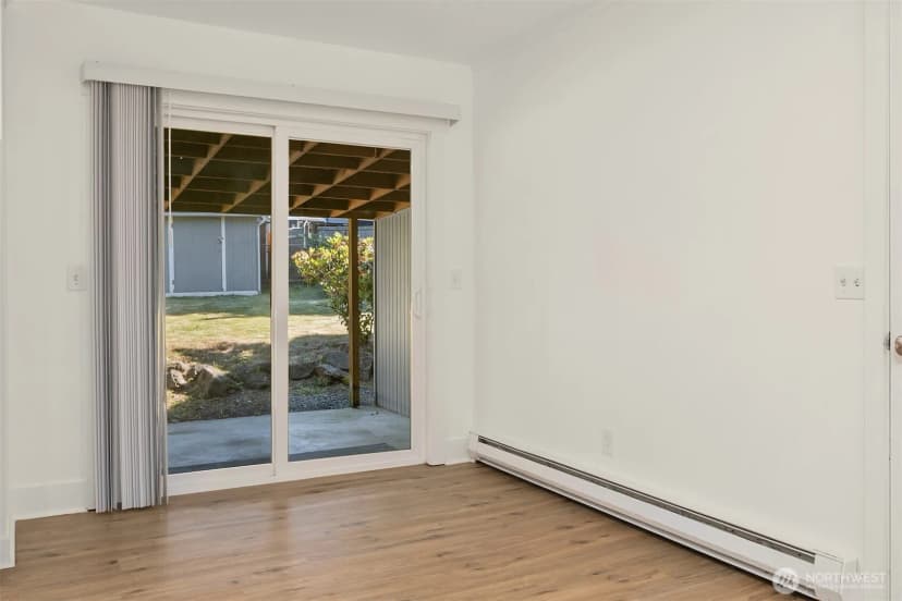 Property photo for 4910 Ne 7th Street, Renton photo 9