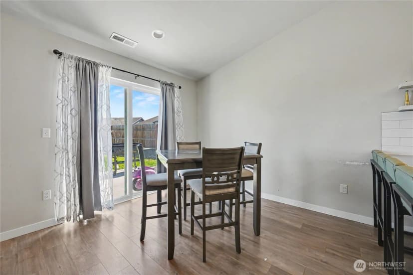 Property photo for 24 Parkside Loop, Ephrata photo 14