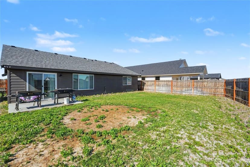 Property photo for 24 Parkside Loop, Ephrata photo 7
