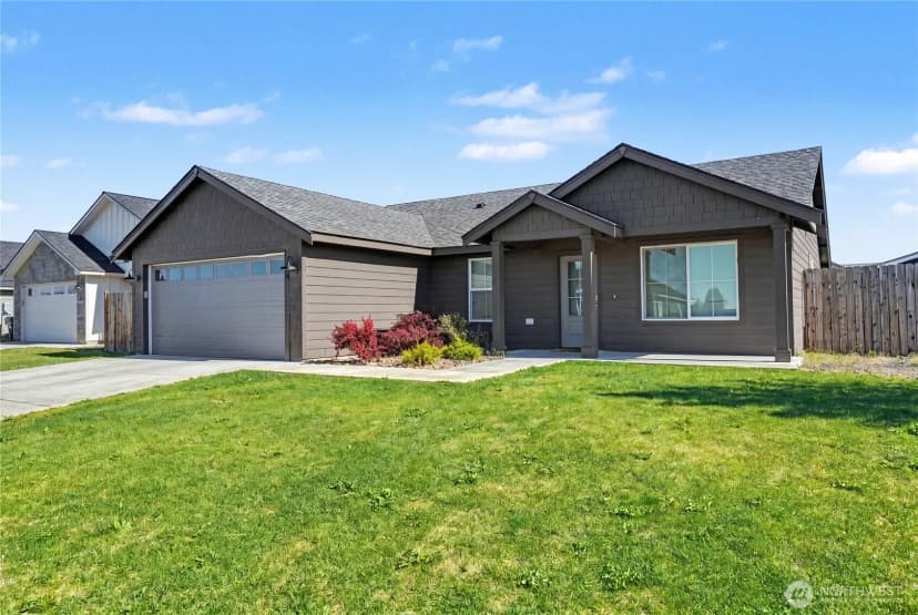 Property photo for 24 Parkside Loop, Ephrata photo 5