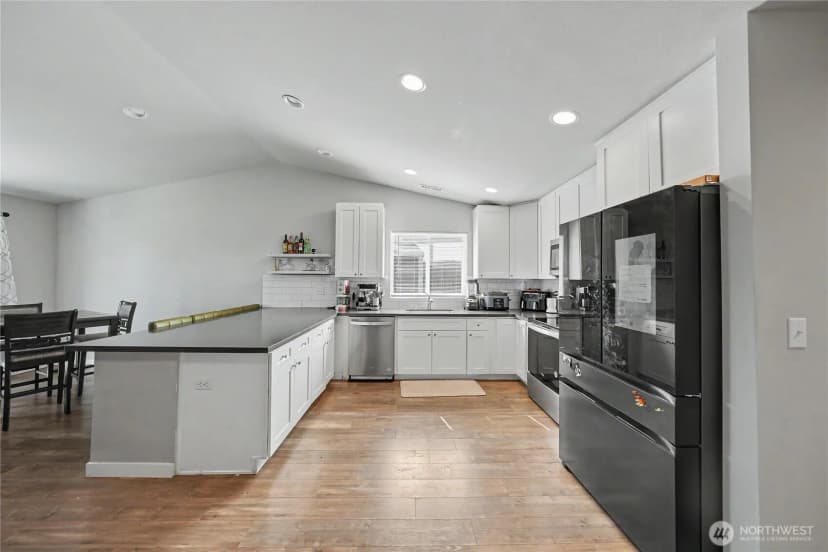 Property photo for 24 Parkside Loop, Ephrata photo 10