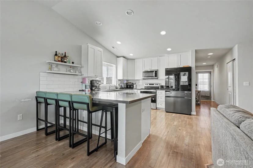 Property photo for 24 Parkside Loop, Ephrata photo 9