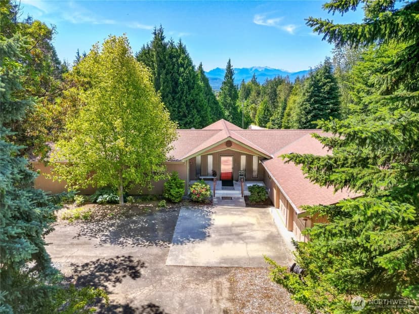 Property photo for 12 Kirner Ridge Lane, Sequim photo 2